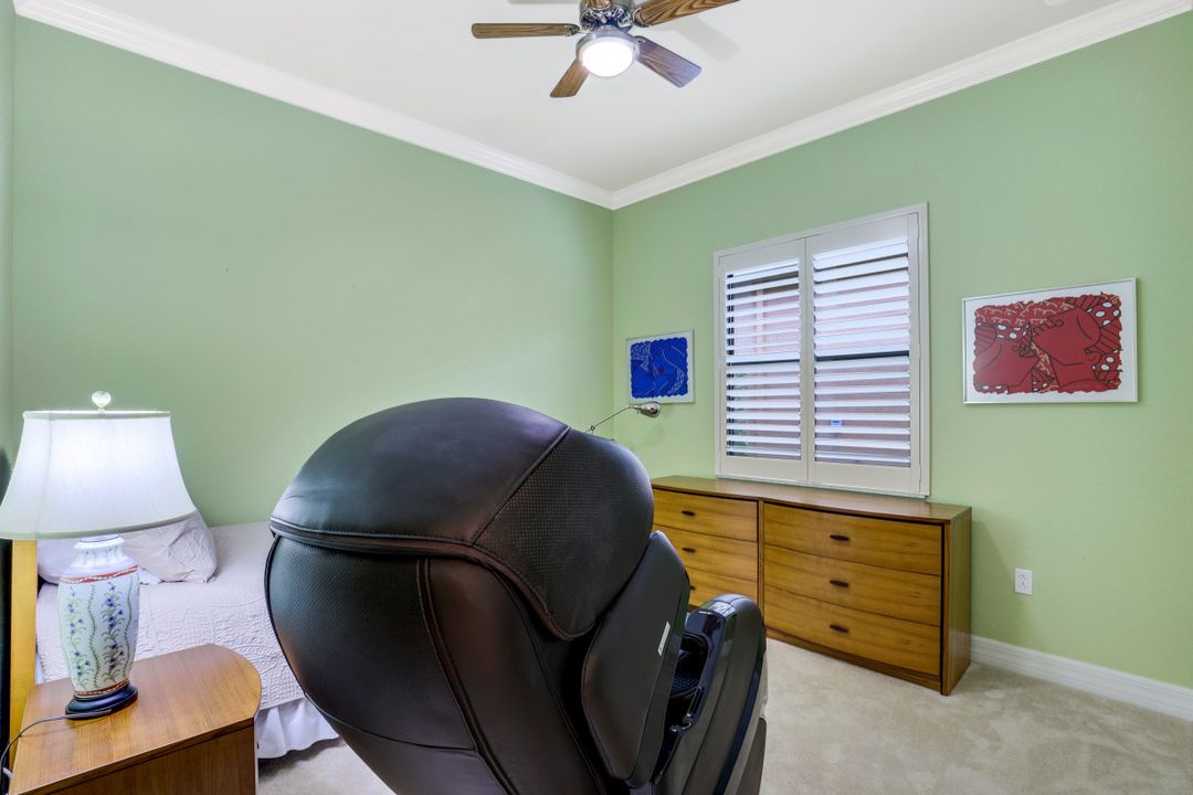 3050 Hudson Ter, Naples, FL 34119