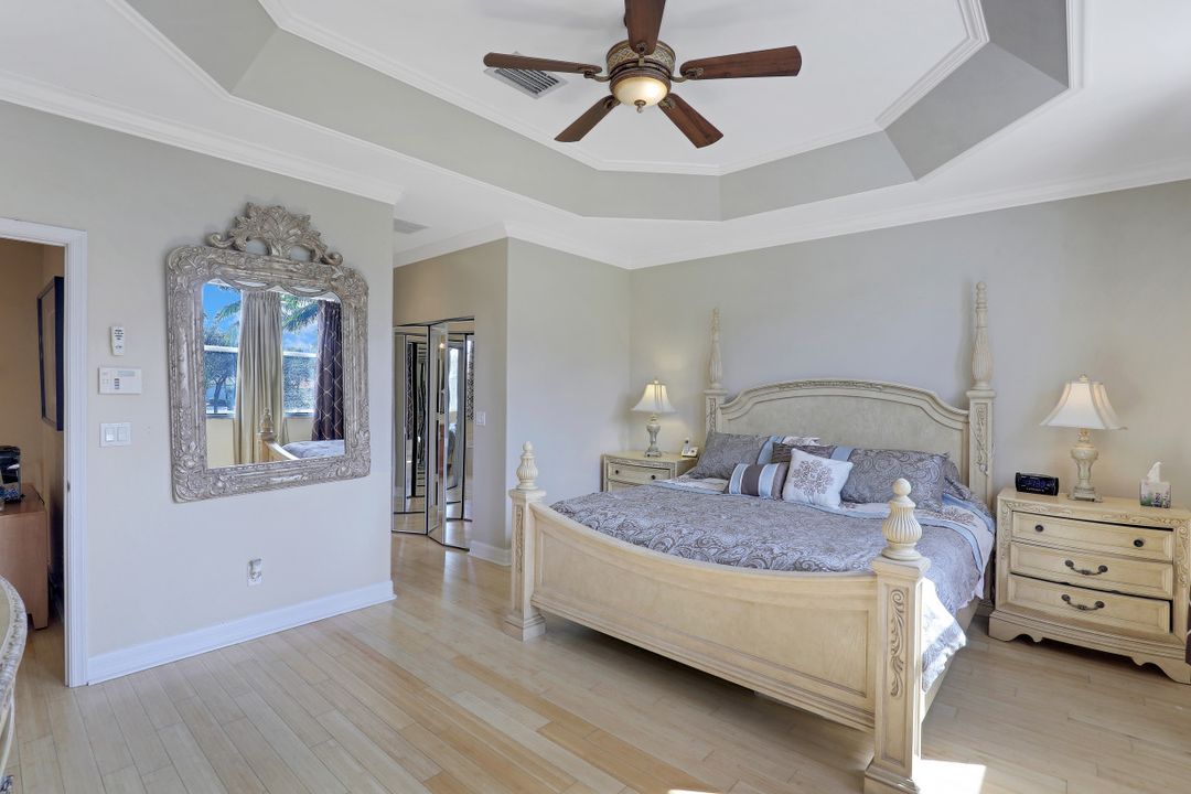 1627 Triangle Palm Terrace, Naples, FL 34119