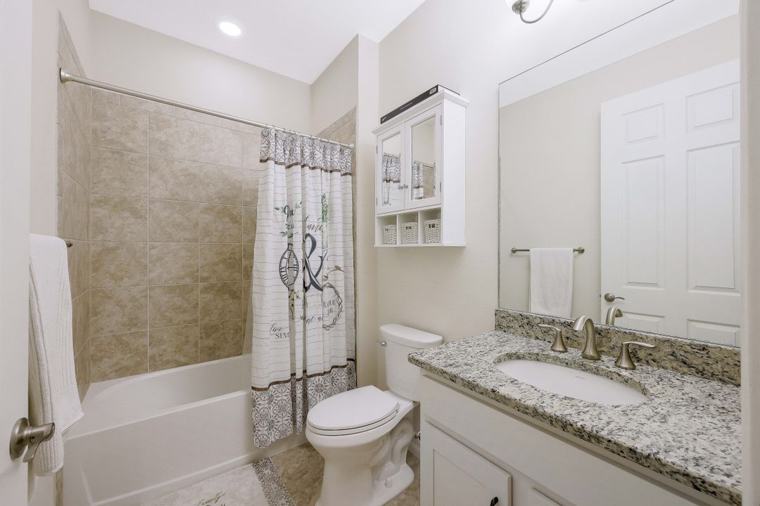 3091 Amadora Cir, Cape Coral, FL 33909