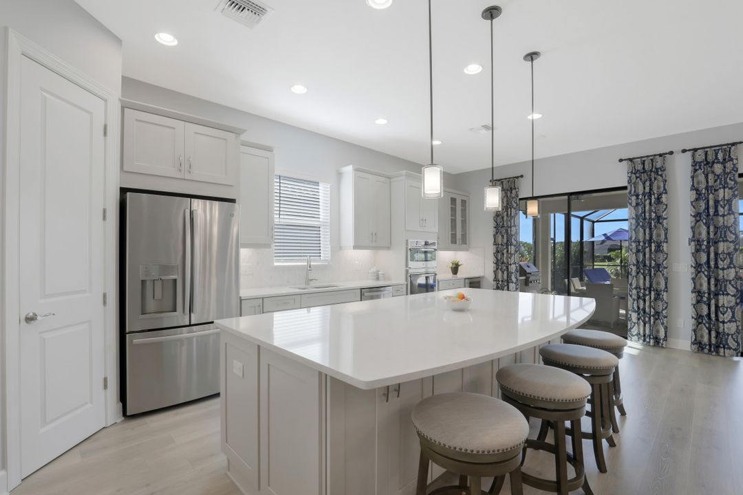 9403 Montelanico Loop, Naples, FL 34119