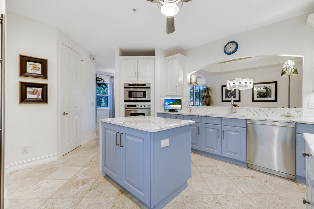 2868 Tiburon Blvd E #101, Naples, FL 34109