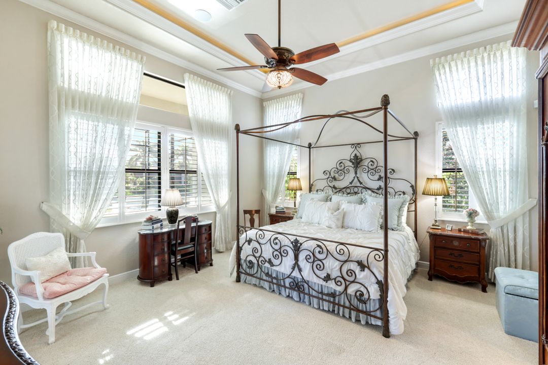 9928 Casabella Way, Bonita Springs, FL 34135