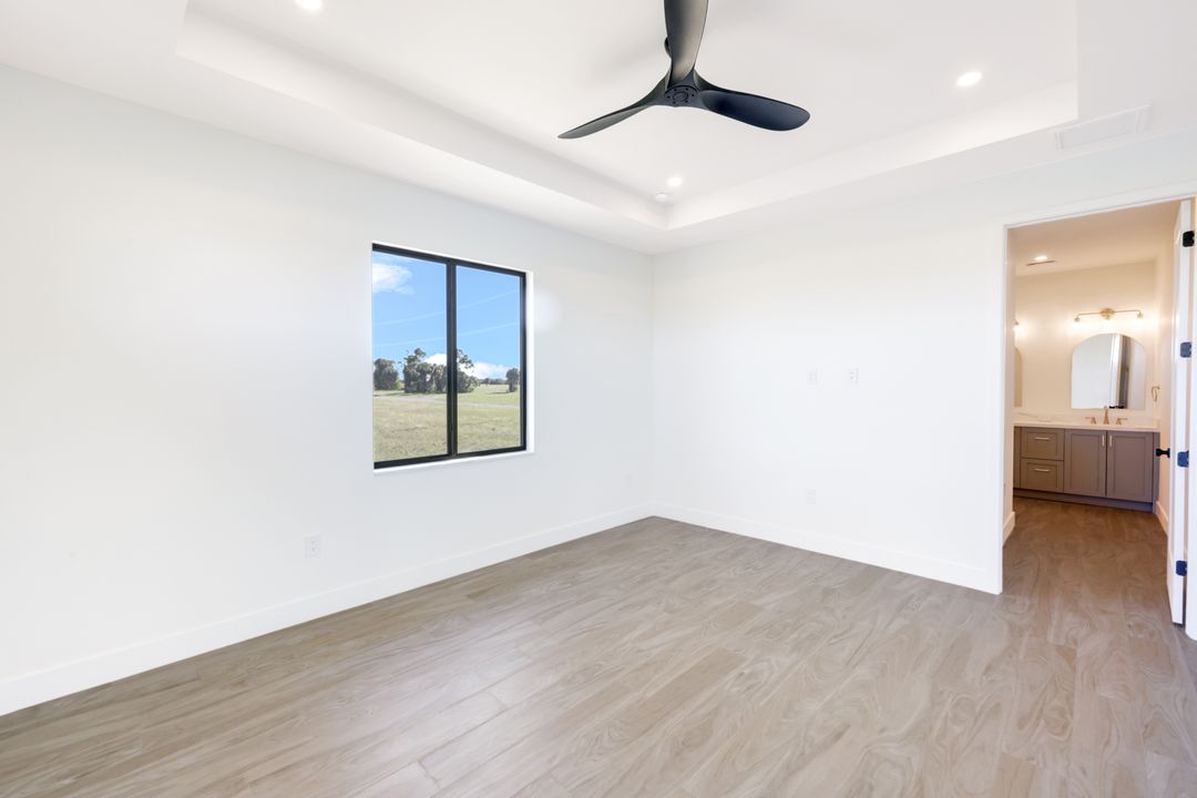 7 Sunflower Dr, Placida, FL 33946