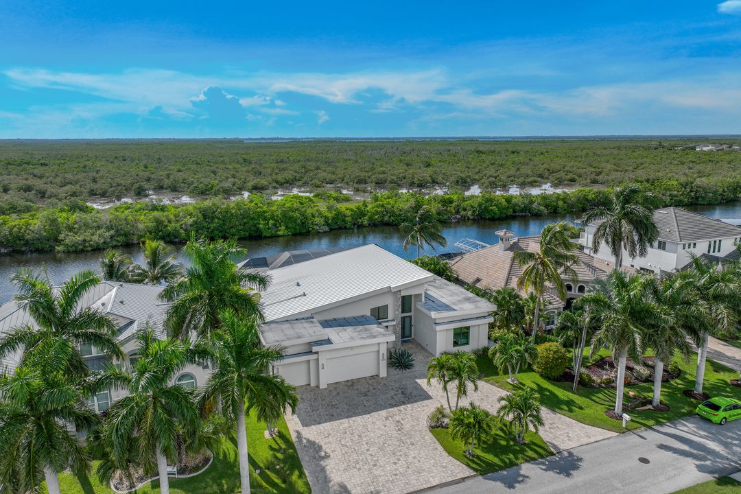 4408 SW 28th Pl, Cape Coral, FL 33914