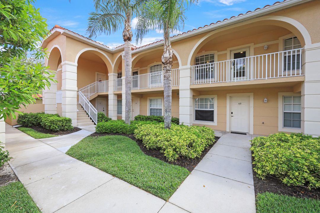 26681 Bonita Fairways Blvd #203, Bonita Springs, FL 34135