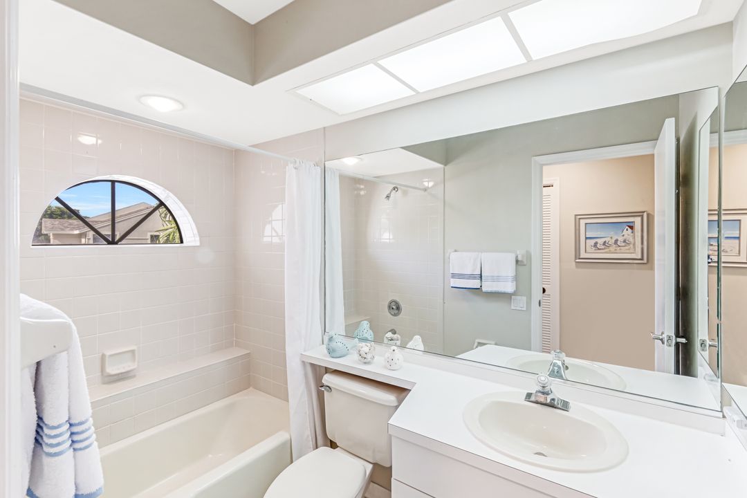 16281 Fairway Woods Dr #902, Fort Myers, FL 33908