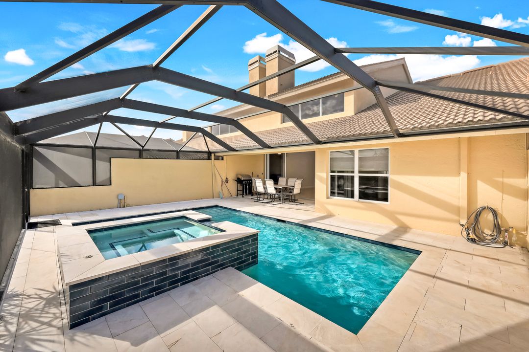 11612 Quail Village Way, Naples, FL 34119