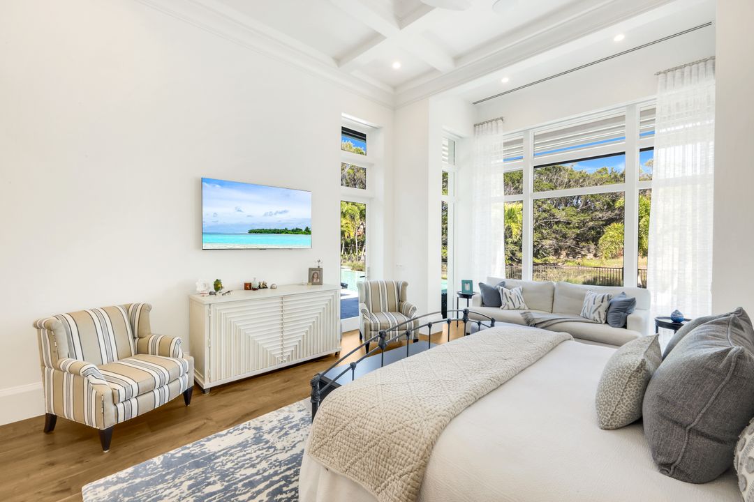 2818 Thistle Way, Naples, FL 34105