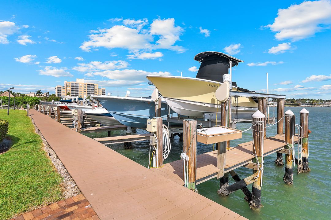 961 Collier Ct #309, Marco Island, FL 34145