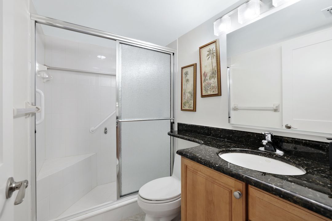 1528 Mainsail Dr #9, Naples, FL 34114