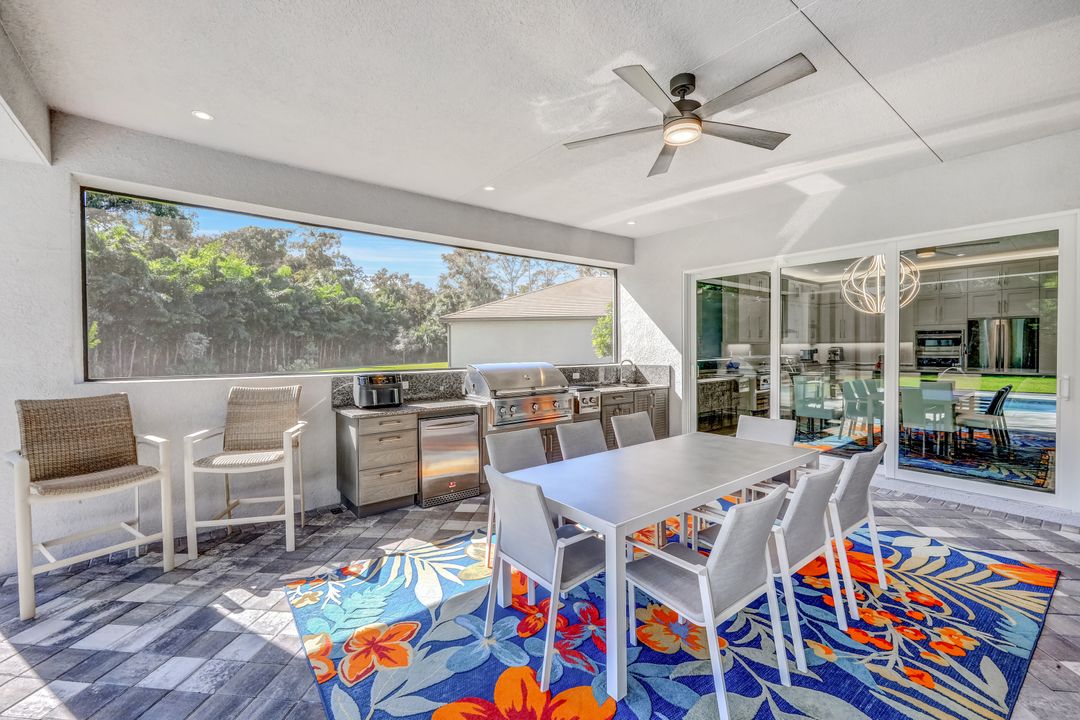 12083 Azalea Wy, Naples, FL 34120