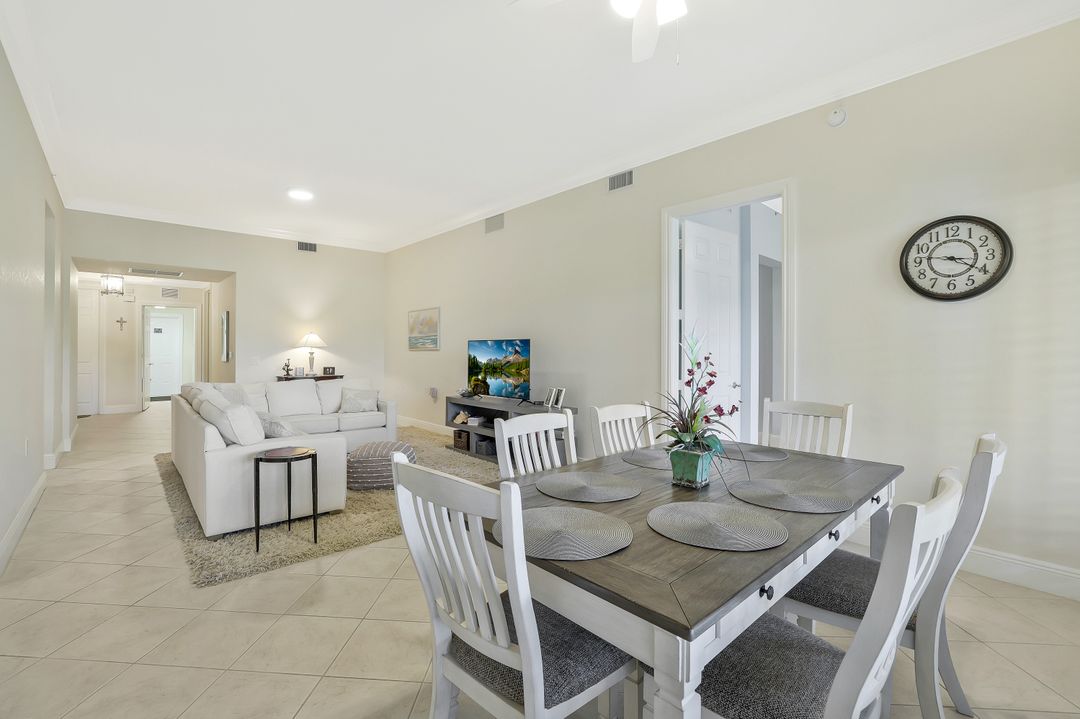 9209 Museo Cir #102, Naples, FL 34114