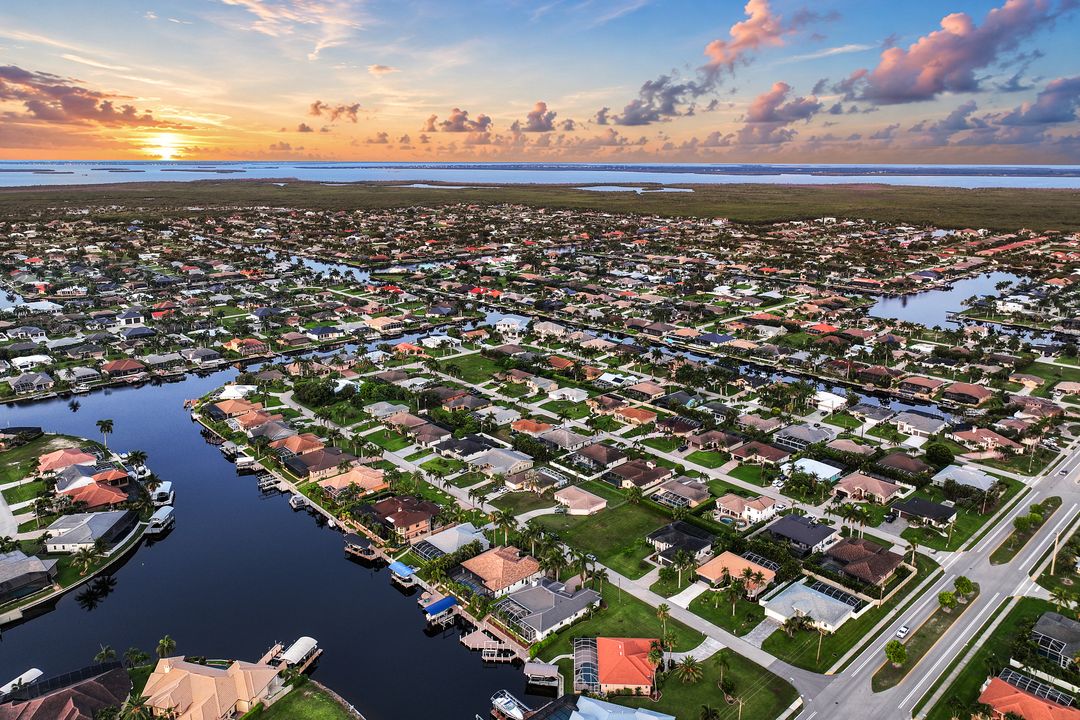 4813 SW 23rd Ave, Cape Coral, FL 33914