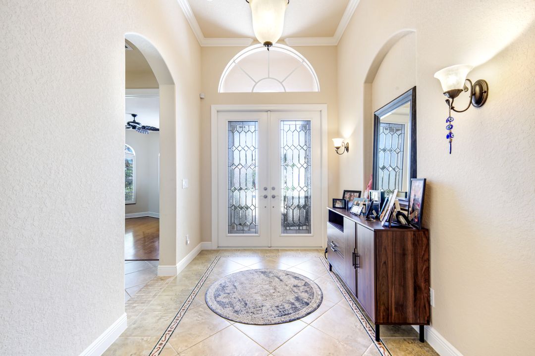 19513 Caladesi Dr, Fort Myers, FL 33967