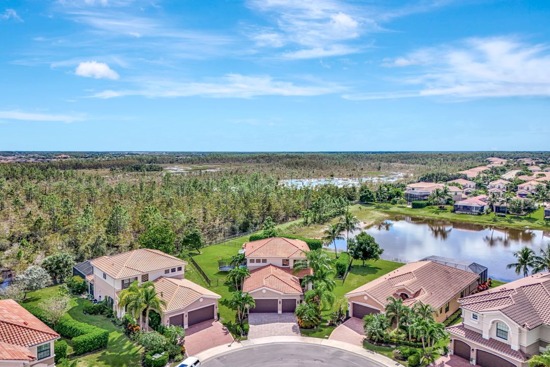 2750 Cinnamon Bay Cir, Naples, FL 34119