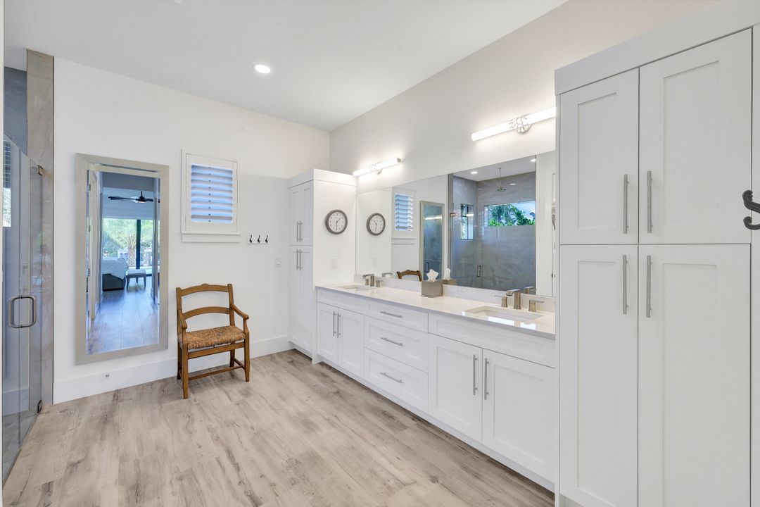 1200 Redwood Ct, Marco Island, FL 34145