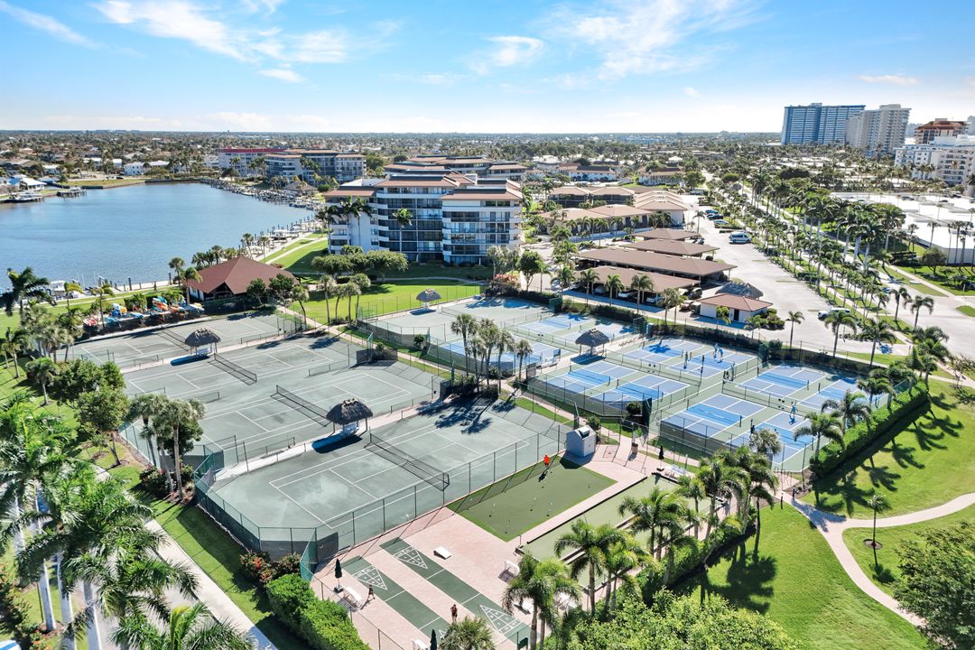 380 Seaview Ct #1703, Marco Island, FL 34145