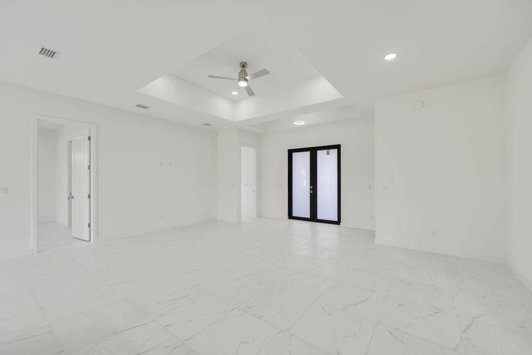 4138 NE 23rd Ave, Cape Coral, FL 33993