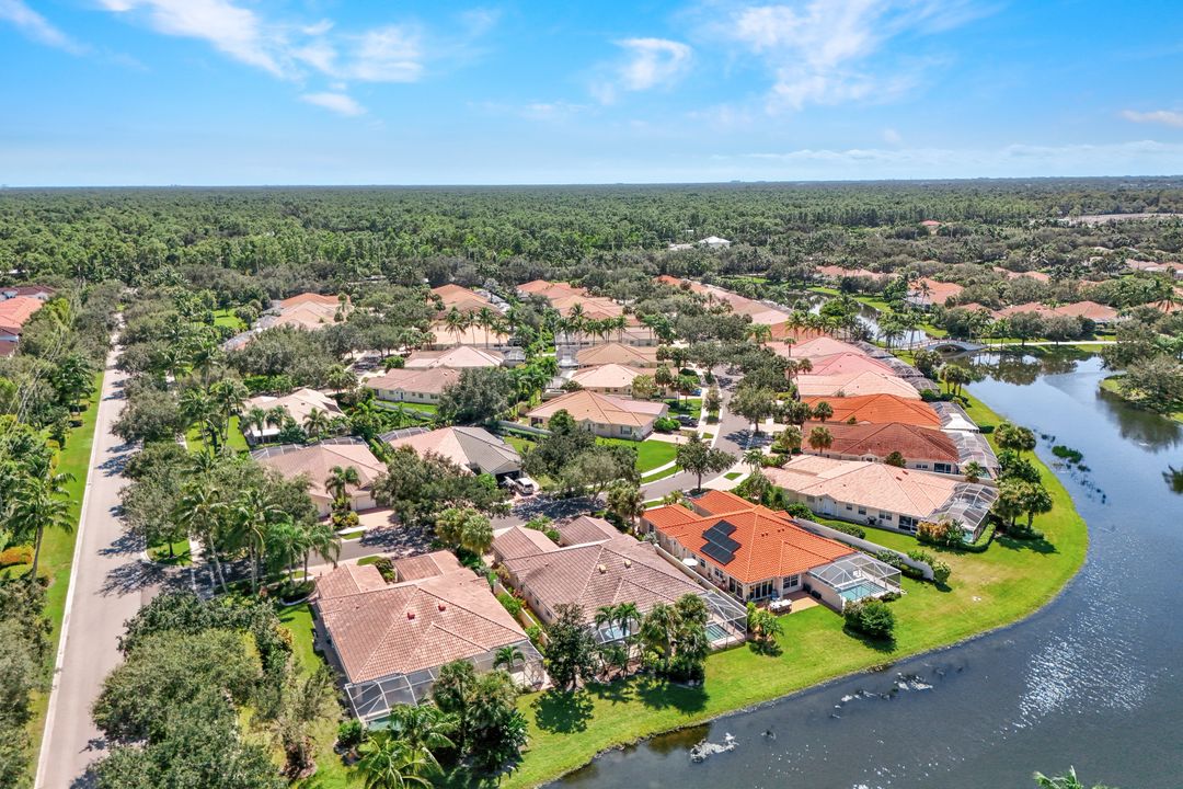 3312 Cayman Ln, Naples, FL 34119
