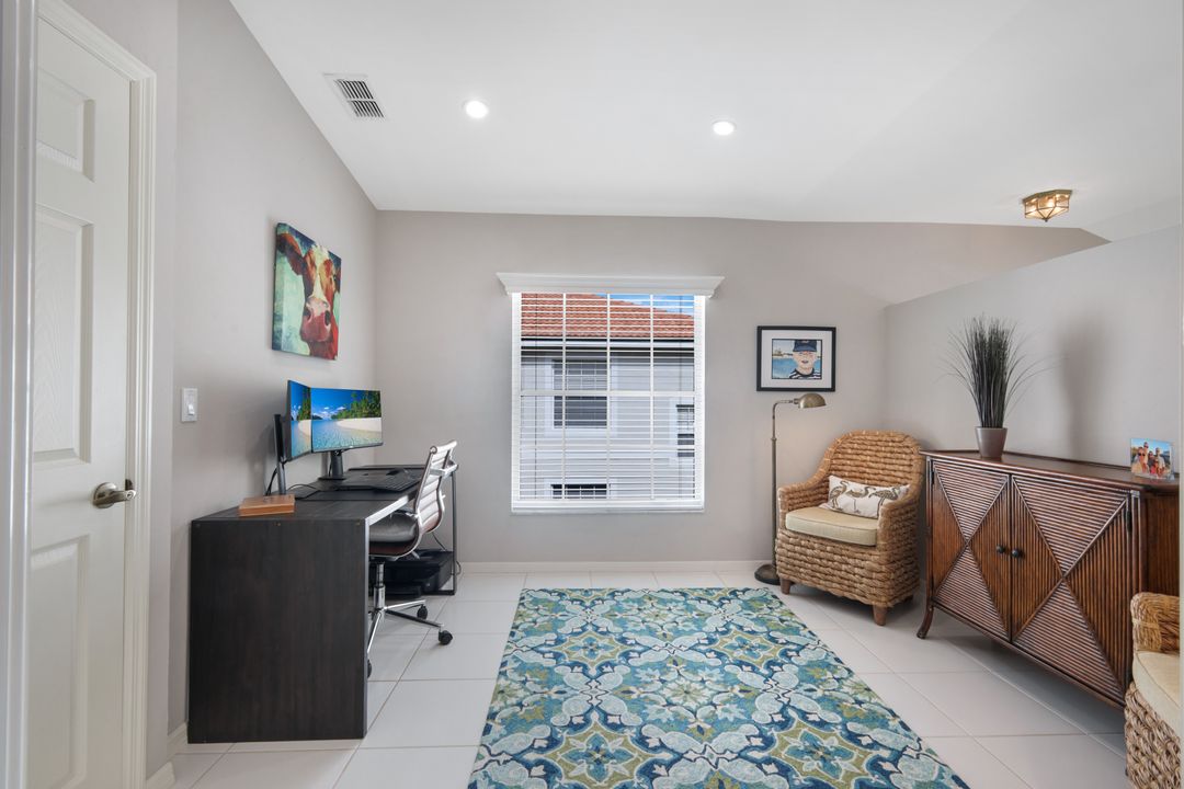 2486 Orchid Bay Dr #204, Naples, FL 34109