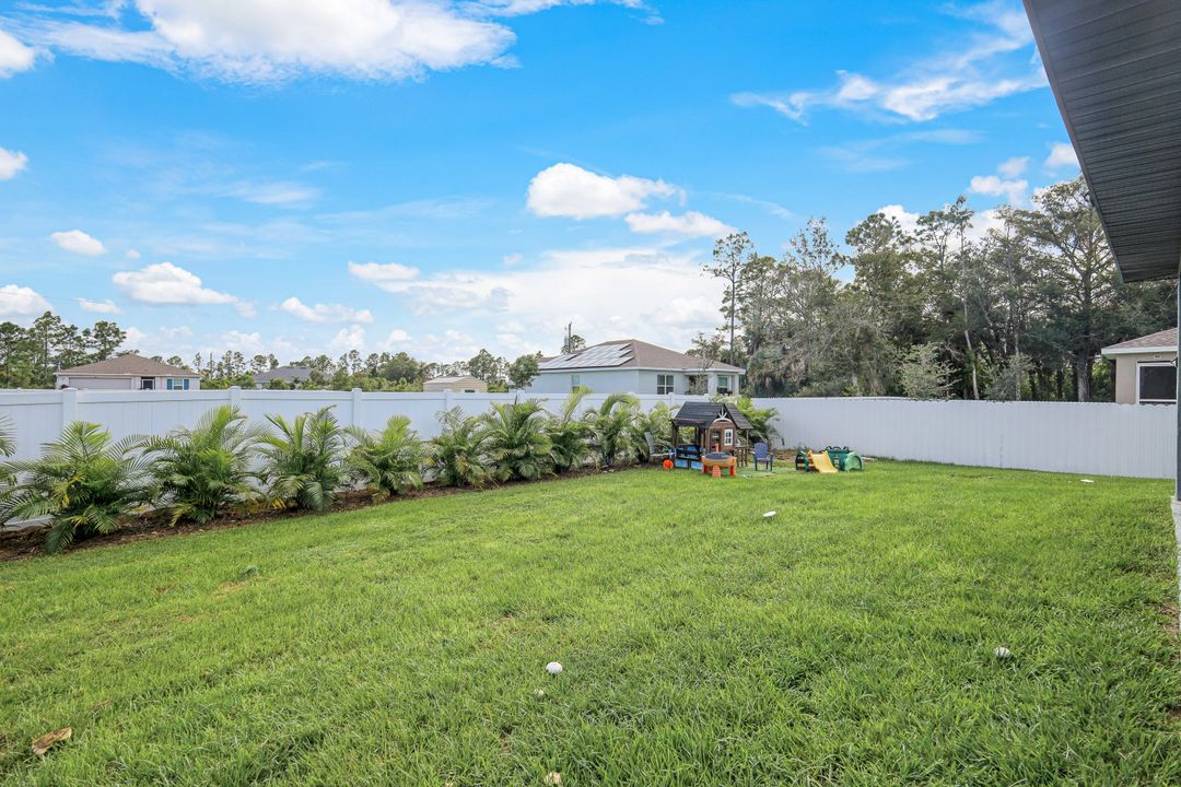 497 Windermere Dr, Lehigh Acres, FL 33972