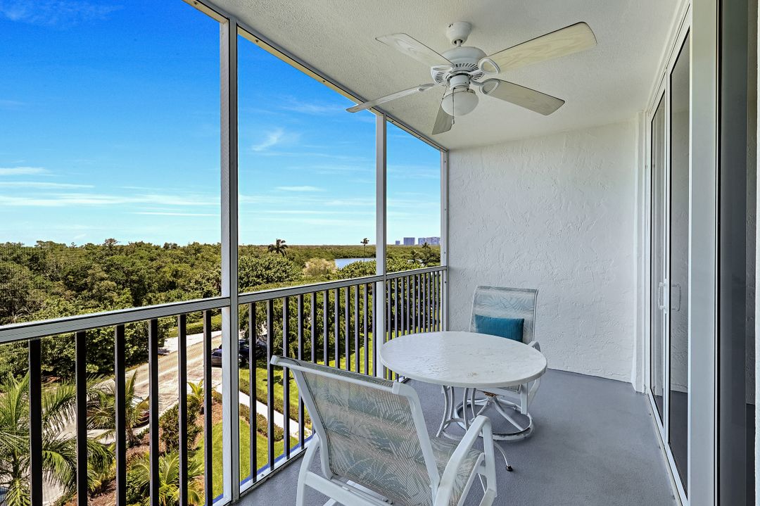 5 Bluebill Ave #505-605, Naples, FL 34108