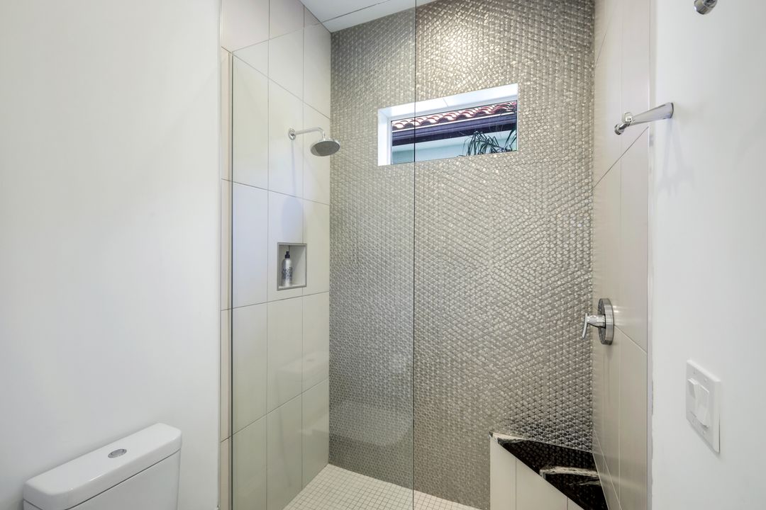 16438 Seneca Way, Naples, FL 34110