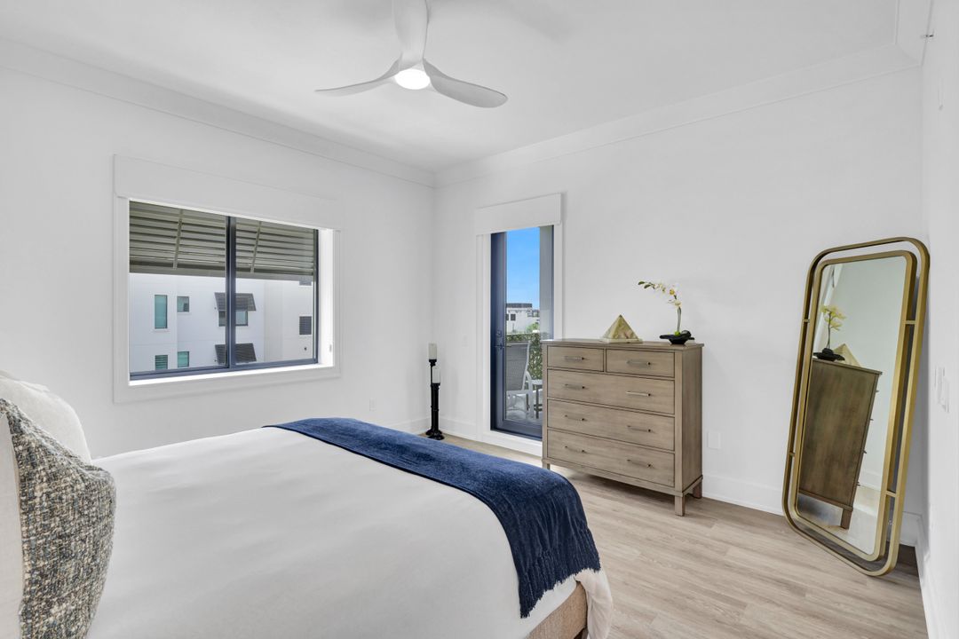 1030 3rd Ave S #419, Naples, FL 34102