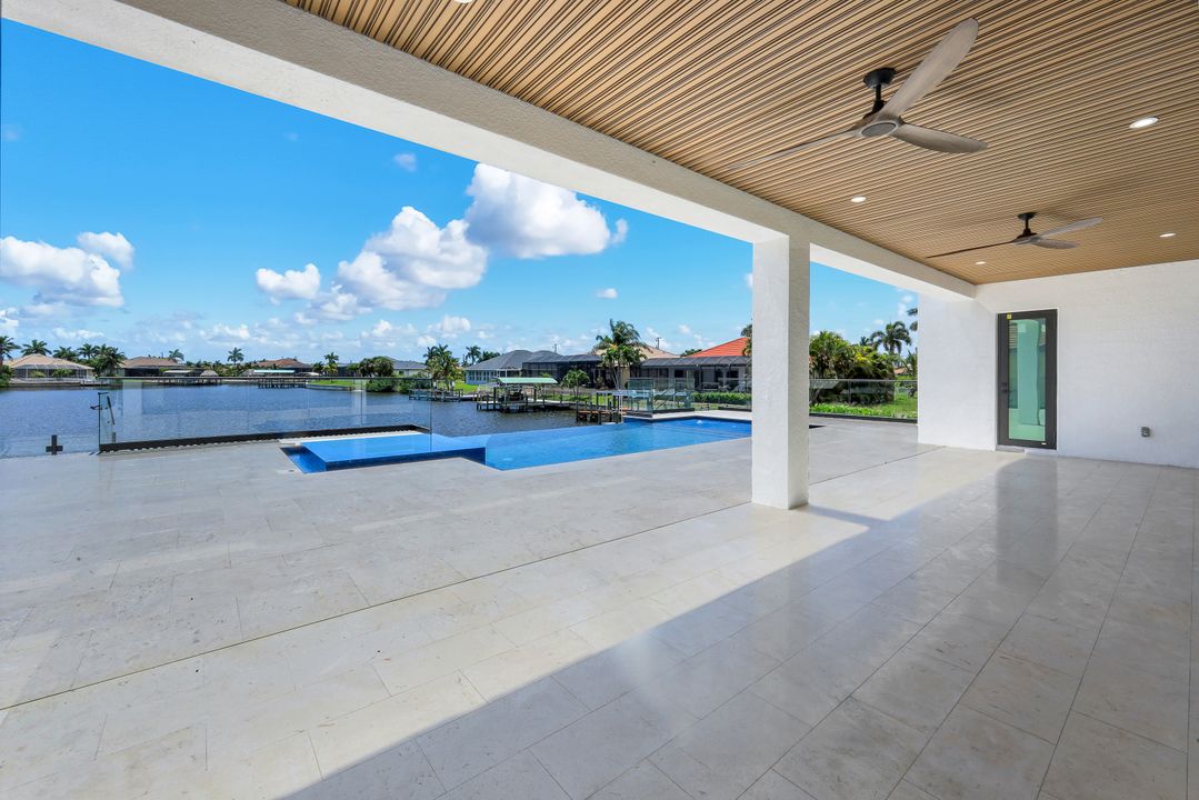 432 Burnt Store Rd S, Cape Coral, FL 33991