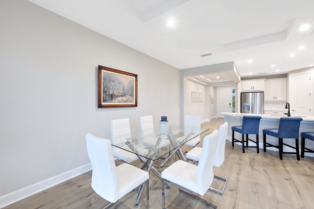 15261 Zeno Wy #102, Naples, FL 34114