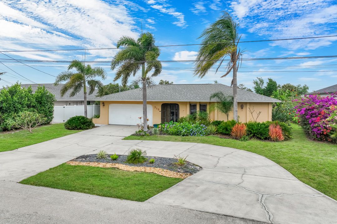 713 SW 39th Terrace, Cape Coral, FL 33914