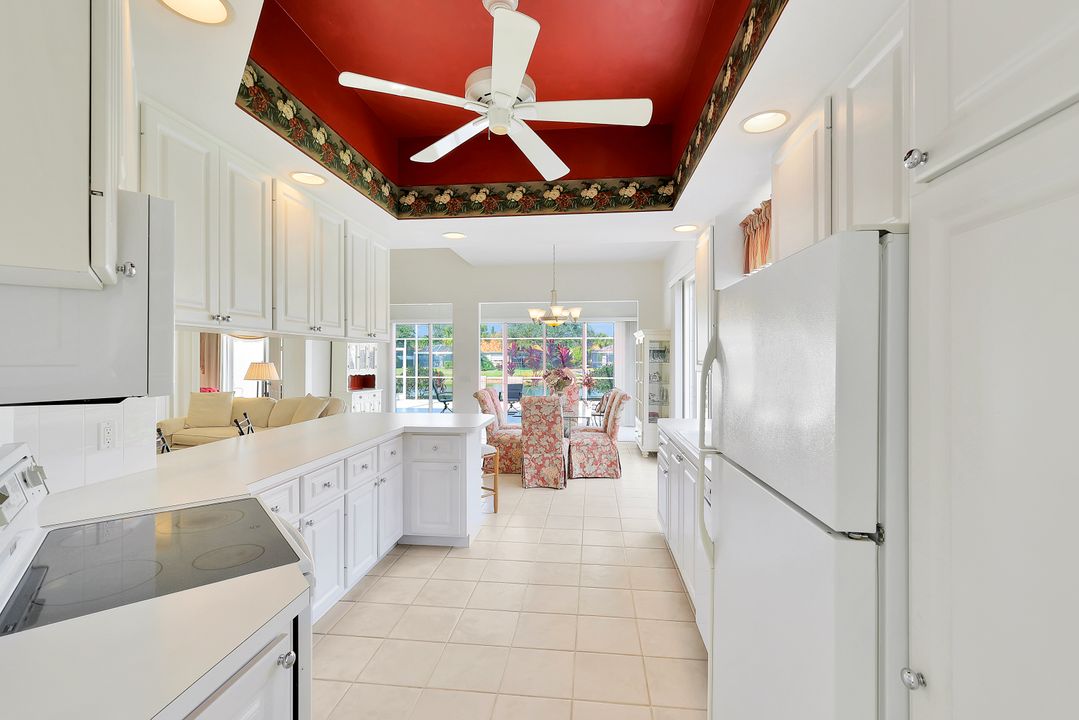 4917 San Pablo Ct, Naples, FL 34109