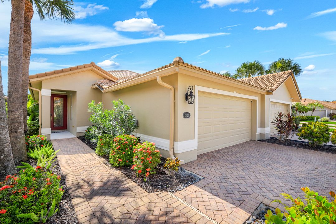 13626 Lucera Ct, Estero, FL 33928