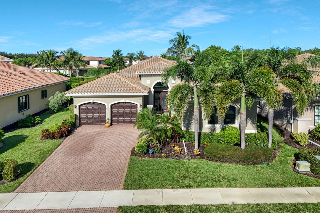 3384 Atlantic Cir, Naples, FL 34119