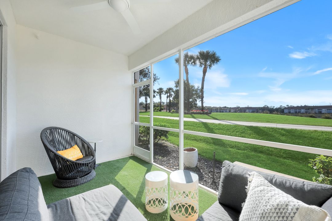 2740 Cypress Trace Cir #2715, Naples, FL 34119