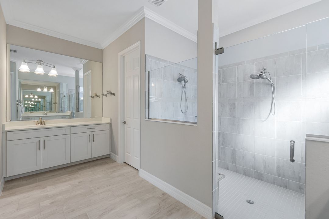 14841 Blue Bay Cir, Miromar Lakes, FL 33913