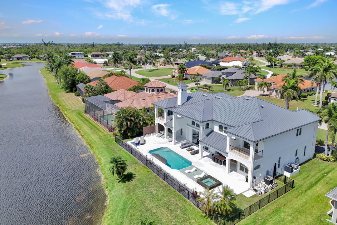 11929 Princess Grace Ct, Cape Coral, FL 33991