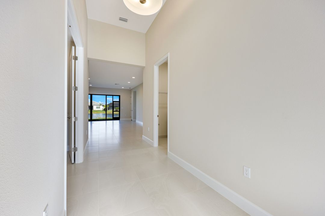 12650 Alderson Ave, Estero, FL 33928