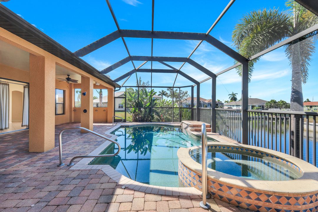 2832 SW 17th Ave, Cape Coral, FL 33914