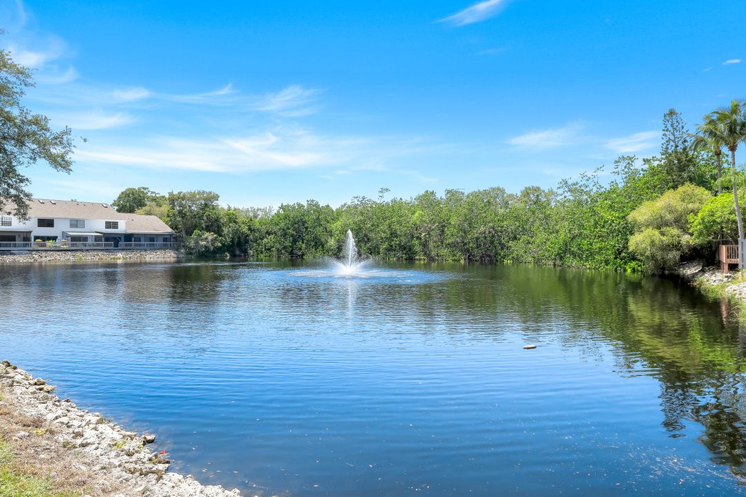 823 Meadowland Dr #H42-6, Naples, FL 34108