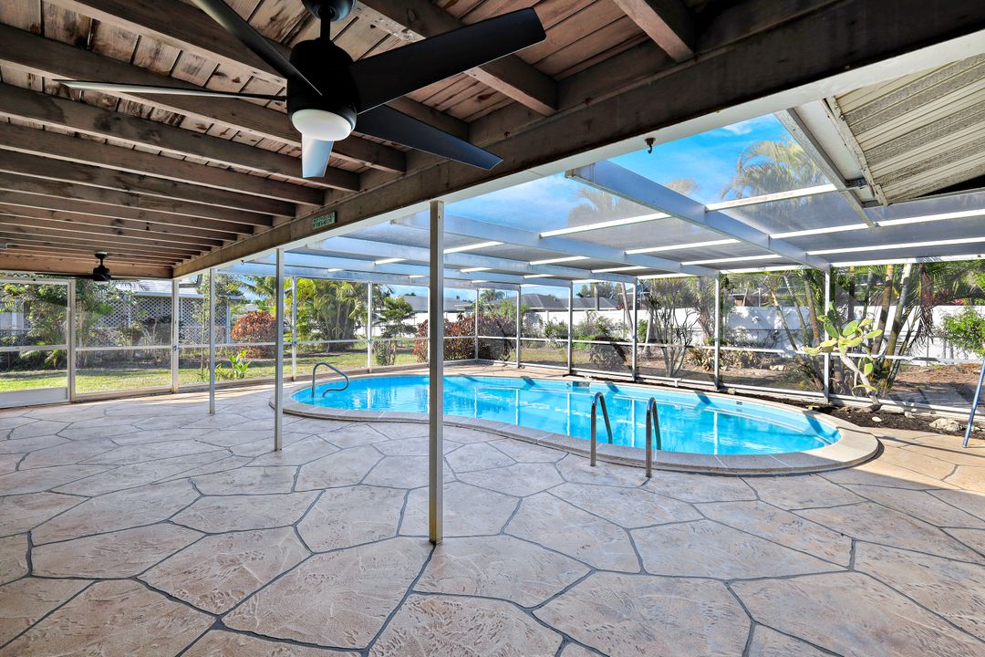 247 SE 46th St, Cape Coral, FL 33904