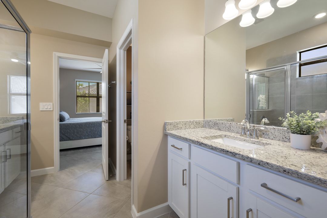 14050 Pine Lodge Ln, Fort Myers, FL 33913