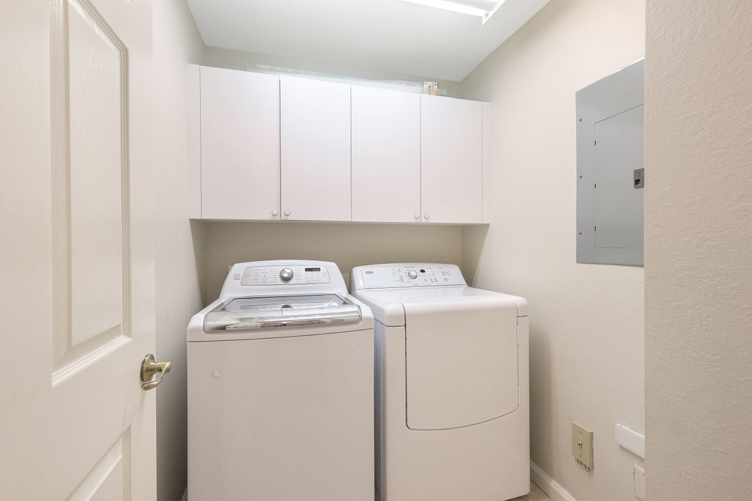 9211 Palmetto Ridge Dr #101, Bonita Springs, FL 34135