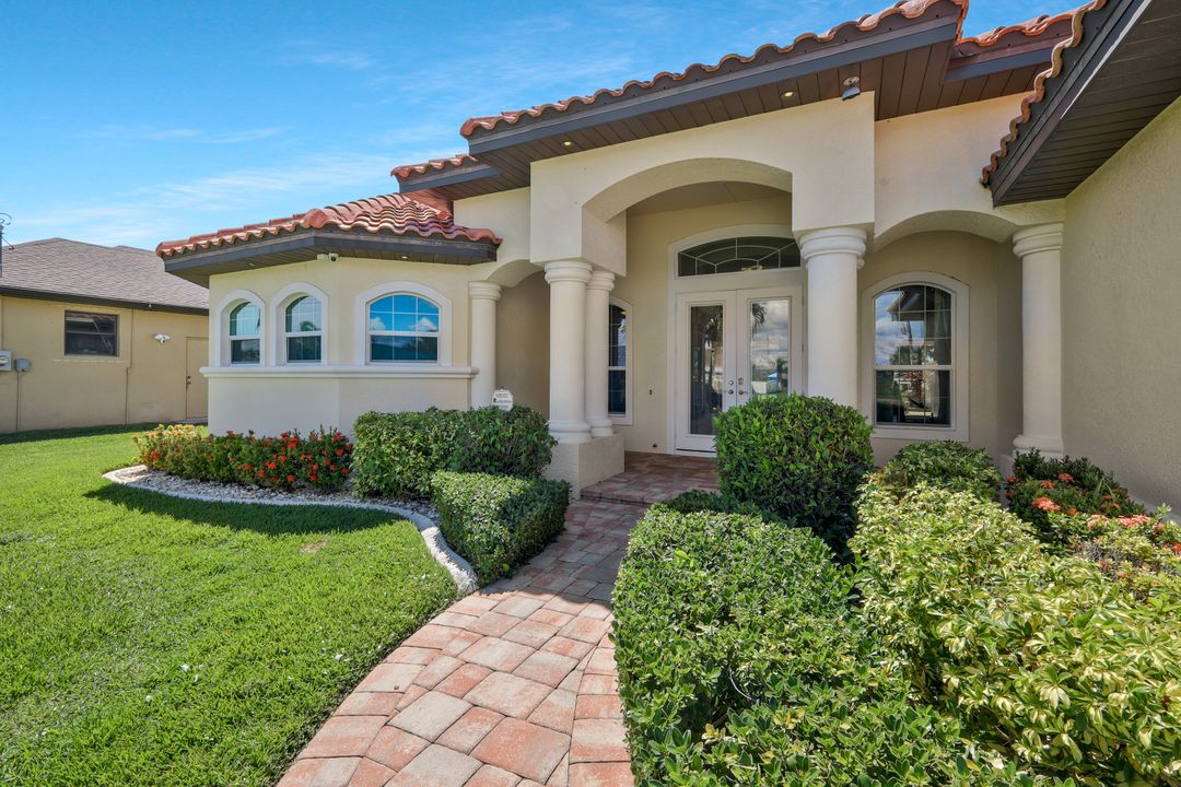 3632 SW 1st Pl, Cape Coral, FL 33914
