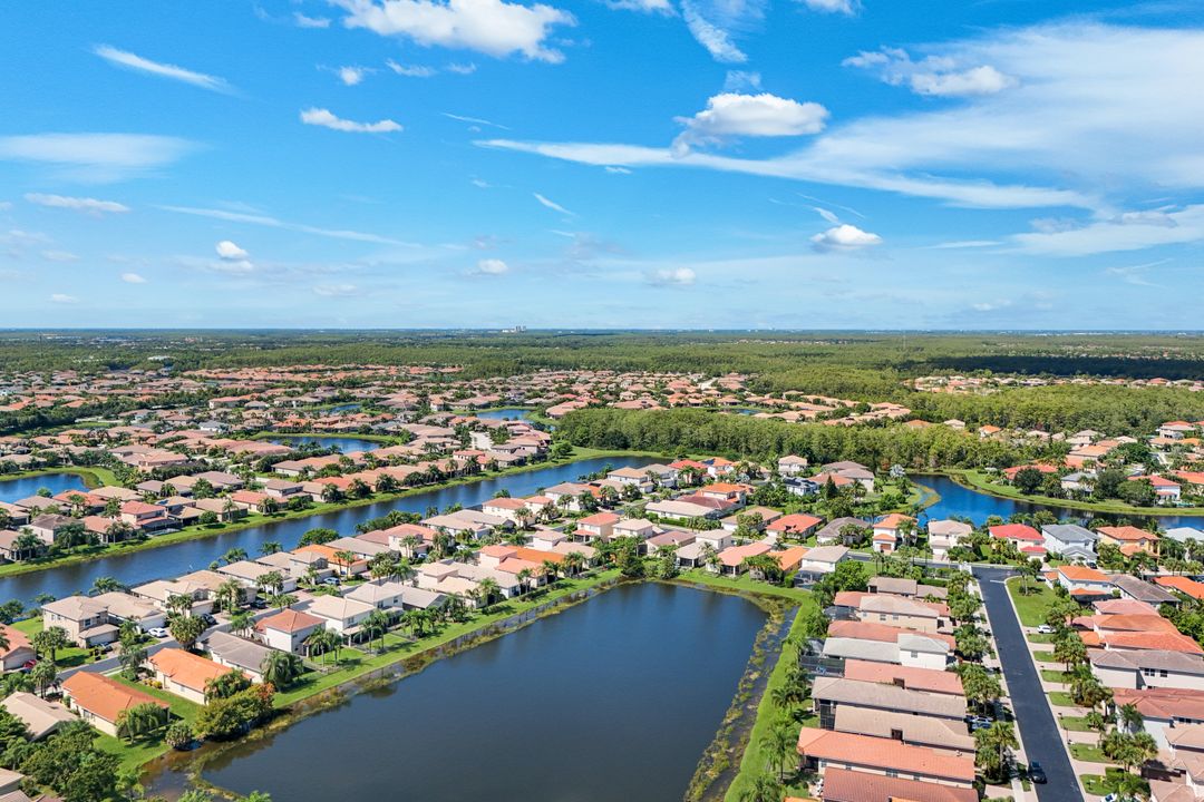 10443 Spruce Pine Ct, Fort Myers, FL 33913