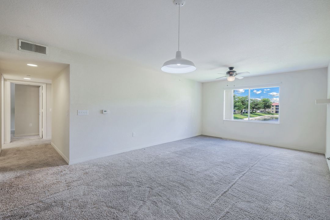 8234 Key Royal Cir #524, Naples, FL 34119