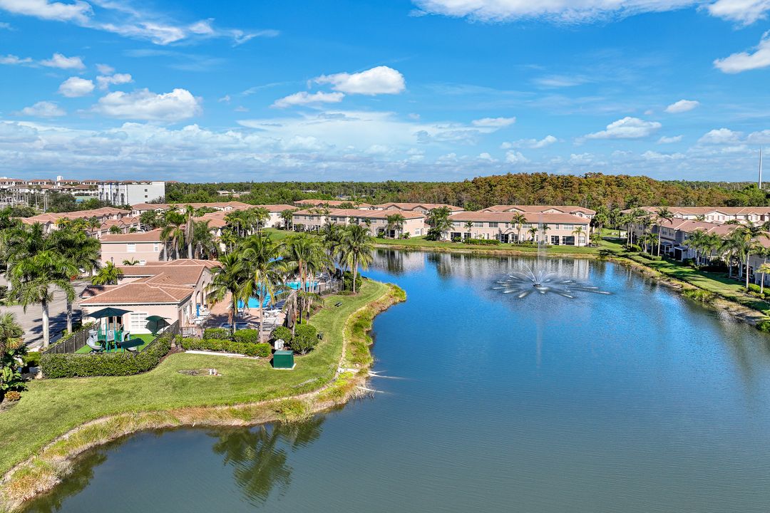 3827 Clearbrook Ln, Fort Myers, FL 33966