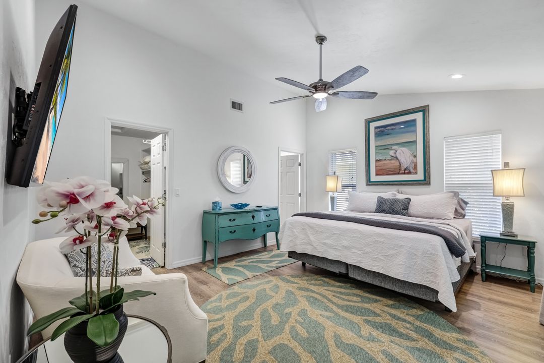 911 Ironwood Ct, Marco Island, FL 34145