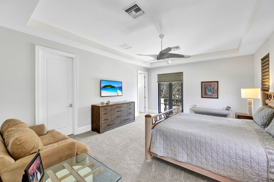 16504 Talis Park Dr, Naples, FL 34110