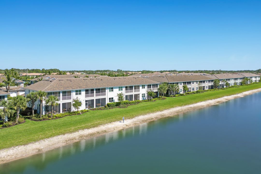 2319 Sawyers Hill Rd #703, Naples, FL 34120